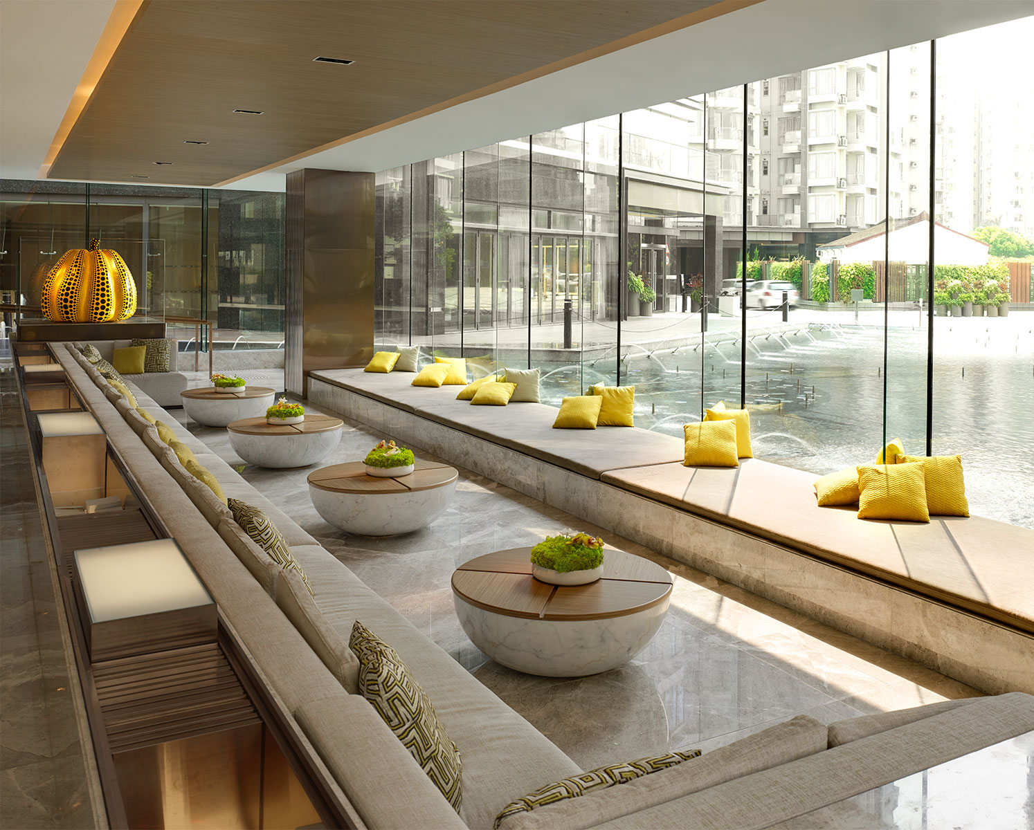 Club Reach, Hong Kong