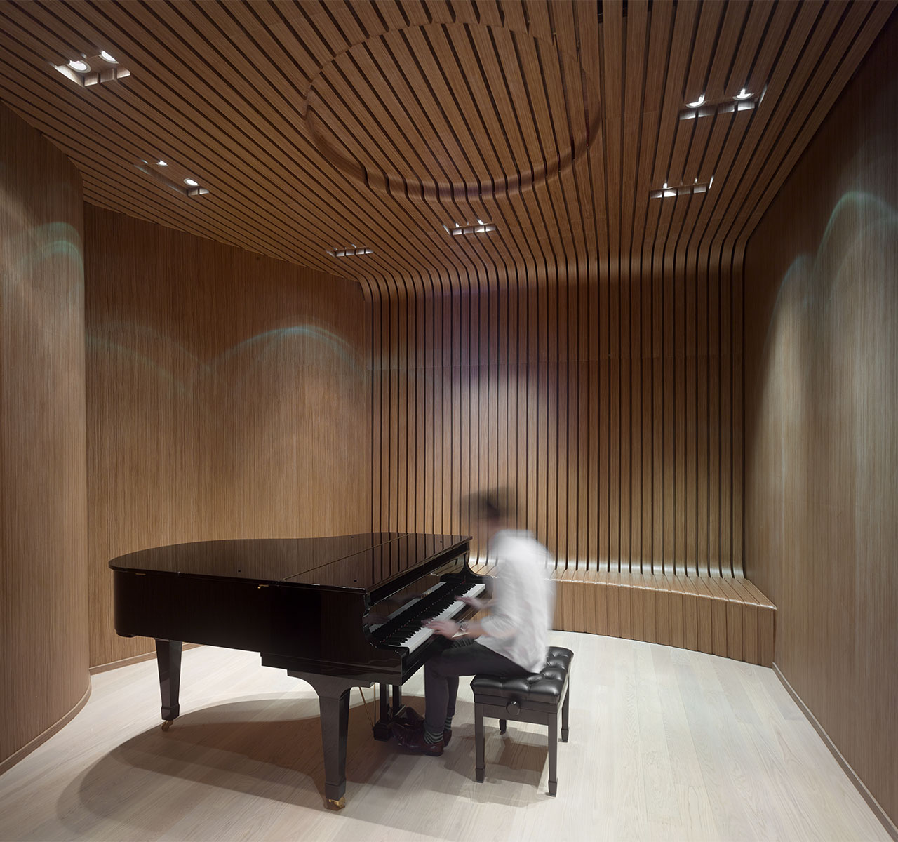 Club Reach, Hong Kong